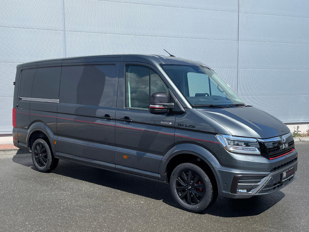 MAN TGE 3.200 L3H2 Kasten 4x4 Individual S ACC STHZ - כלי רכב מסחרי עם לוח: תמונה 2 MAN TGE 3.200 L3H2 Kasten 4x4 Individual S ACC STHZ - כלי רכב מסחרי עם לוח: תמונה 2