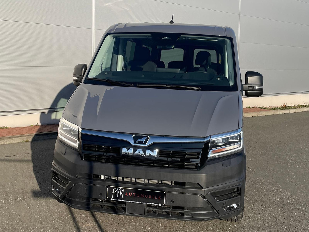 MAN TGE 3.200 L3H2 Kombi 8SITZE ACC LED STANDHZ DAB - כלי רכב מסחרי עם לוח: תמונה 4 MAN TGE 3.200 L3H2 Kombi 8SITZE ACC LED STANDHZ DAB - כלי רכב מסחרי עם לוח: תמונה 4