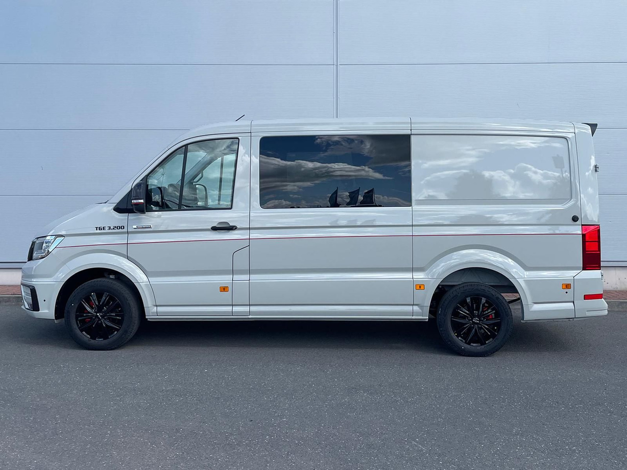 מכונית MAN TGE 3.200 L3H2 MIXTO 4x4 Individual S ACC STHZ: תמונה 6