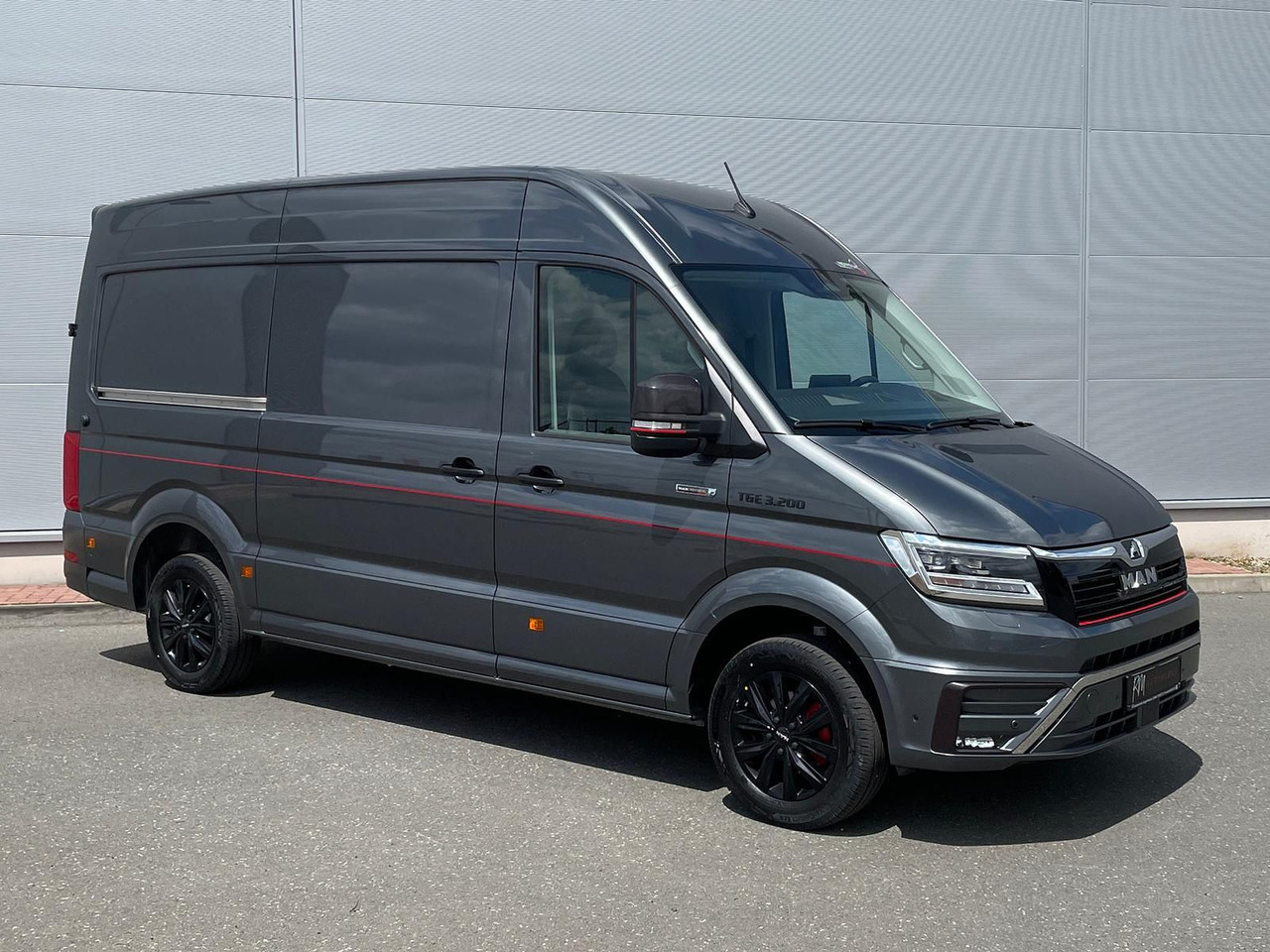 MAN TGE 3.200 L3H3 Kasten 4x4 Individual S ACC STHZ - כלי רכב מסחרי עם לוח: תמונה 2 MAN TGE 3.200 L3H3 Kasten 4x4 Individual S ACC STHZ - כלי רכב מסחרי עם לוח: תמונה 2