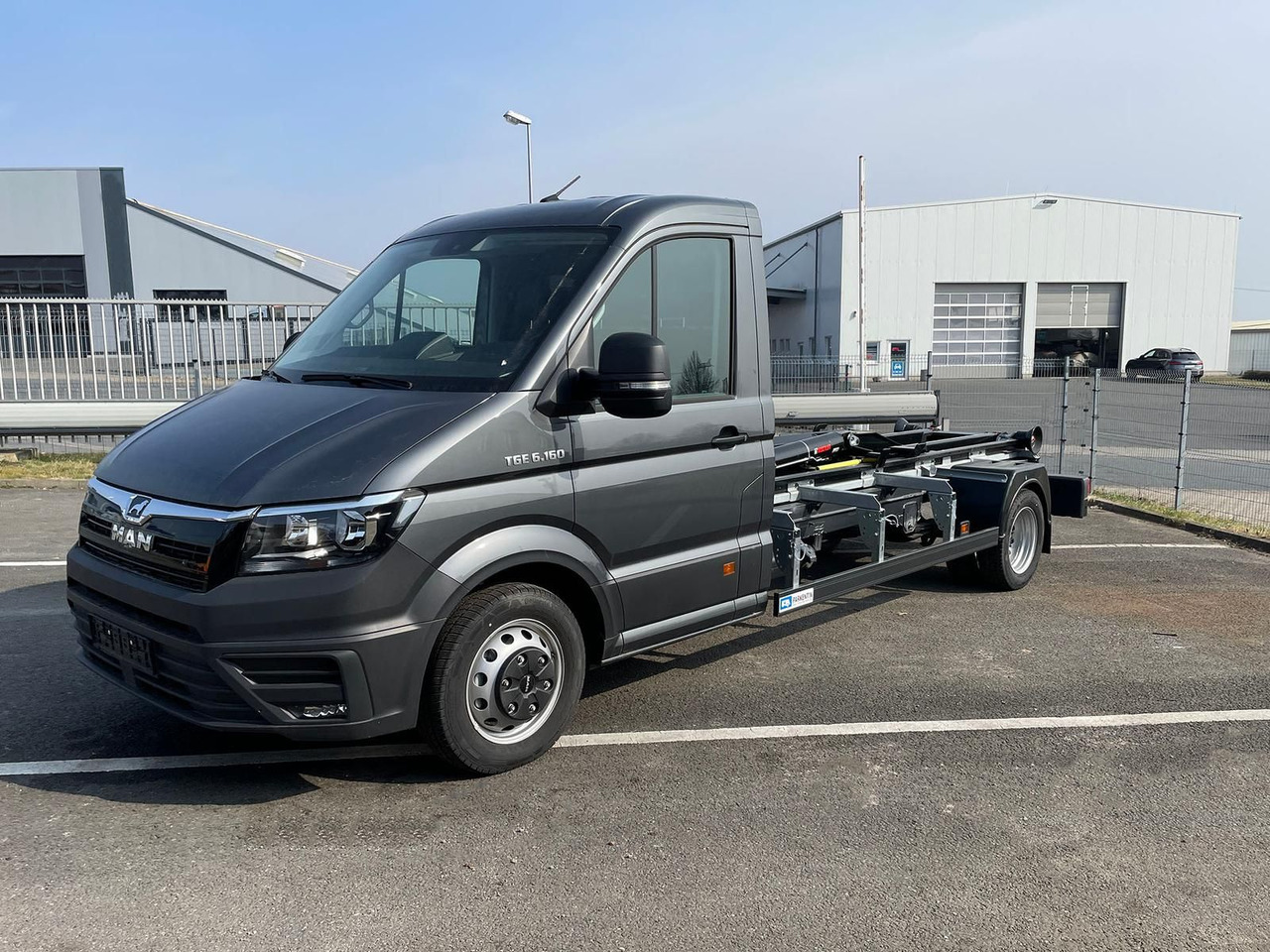MAN TGE 6.160 Fahrgestell L4 Multilift City-Haken - משאית עם שלדת תא: תמונה 1 MAN TGE 6.160 Fahrgestell L4 Multilift City-Haken - משאית עם שלדת תא: תמונה 1