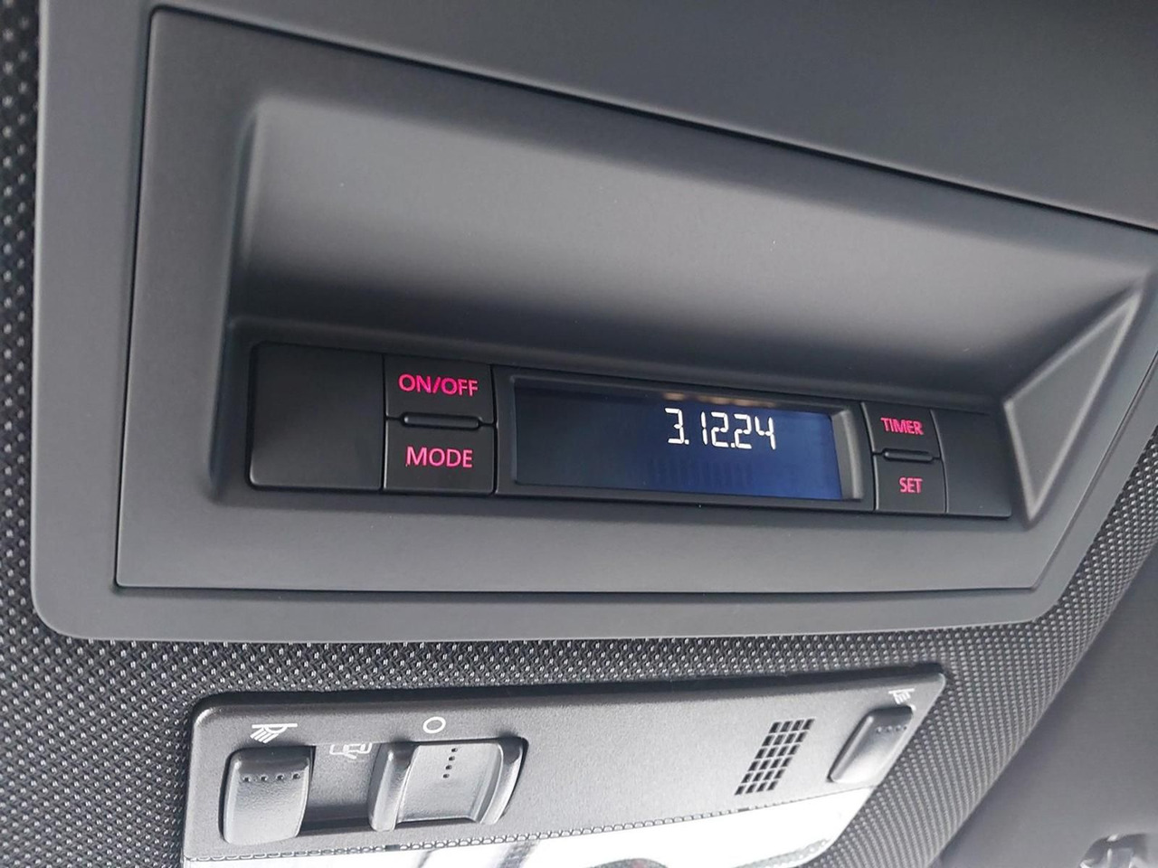 SUV Volkswagen Amarok Highline V6 4M DoubleCab BI-XENON AHK: תמונה 14