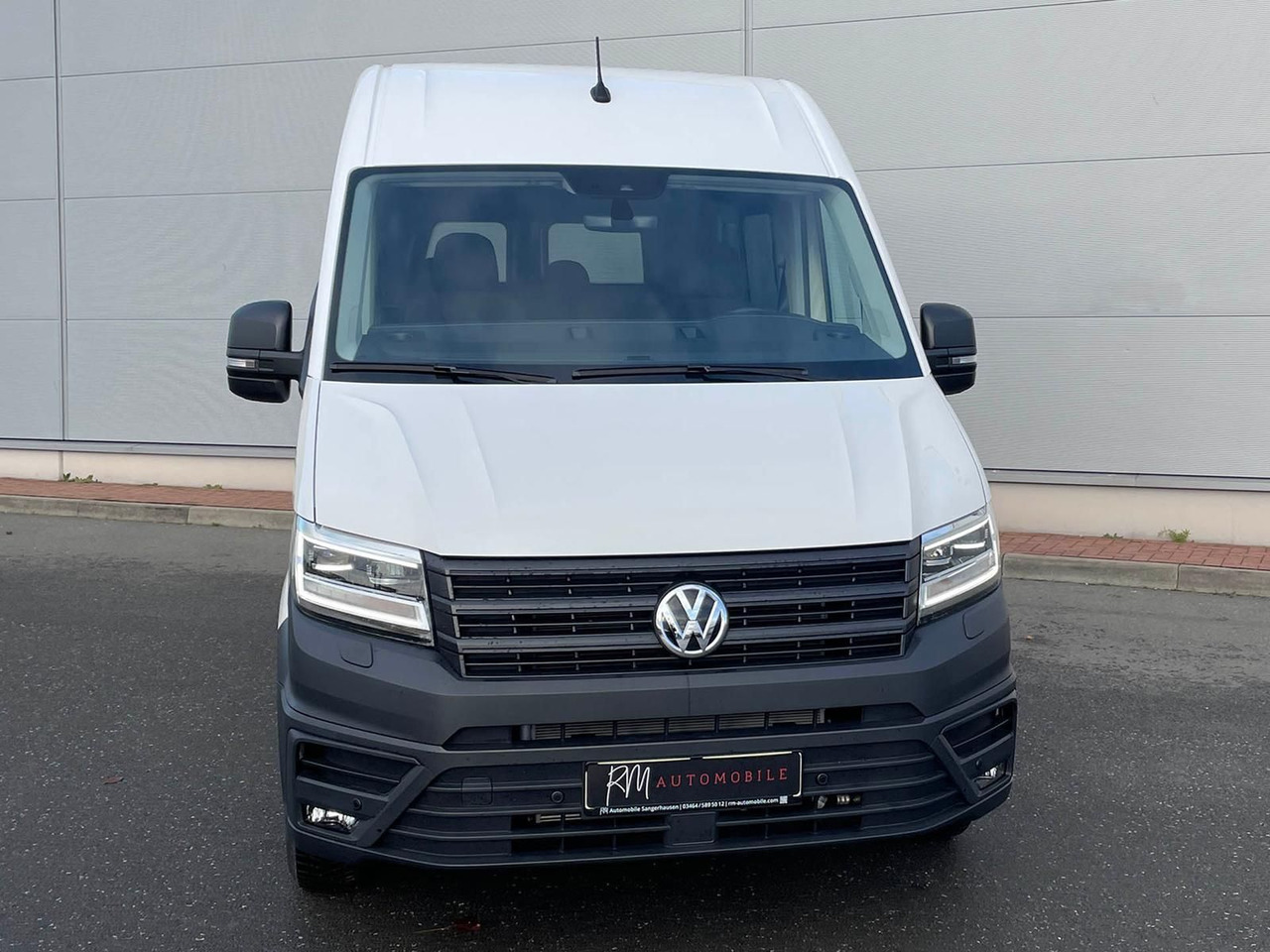 Volkswagen Crafter MIXTO 35 L3H3 Autom NAV SITZH ACC 5SITZE - כלי רכב מסחרי עם לוח, כלי רכב מסחרי קומבי: תמונה 3 Volkswagen Crafter MIXTO 35 L3H3 Autom NAV SITZH ACC 5SITZE - כלי רכב מסחרי עם לוח, כלי רכב מסחרי קומבי: תמונה 3