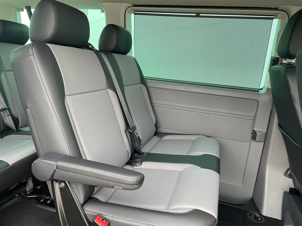 כלי רכב מסחרי לנוסעים Volkswagen T6.1 Caravelle Highline STANDHZ NAVI LEDER PDC: תמונה 26