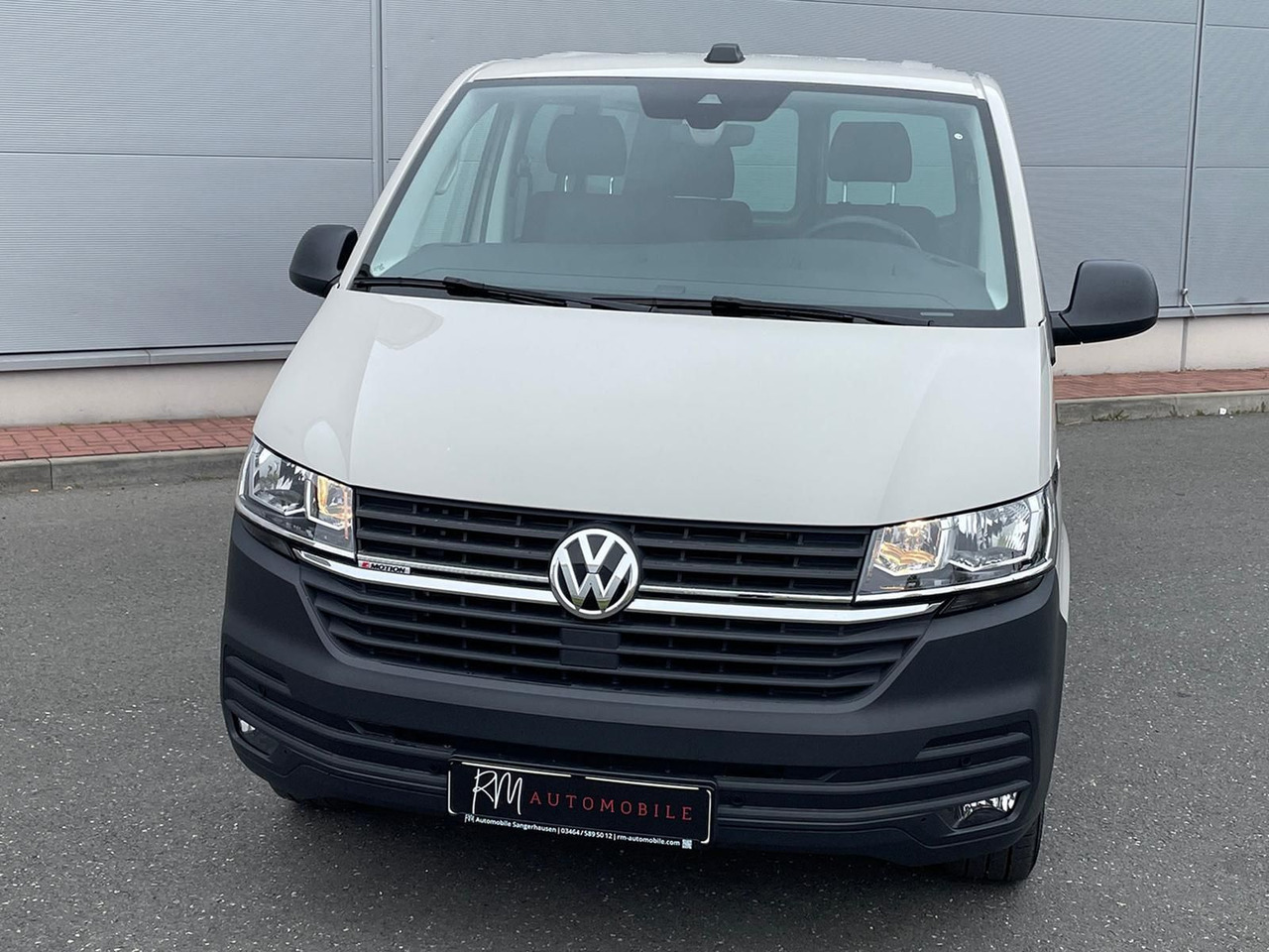 Volkswagen T6.1 Transporter 2.0 TDI lang 4MOTION SITZHZ NAV - כלי רכב מסחרי עם לוח: תמונה 4 Volkswagen T6.1 Transporter 2.0 TDI lang 4MOTION SITZHZ NAV - כלי רכב מסחרי עם לוח: תמונה 4