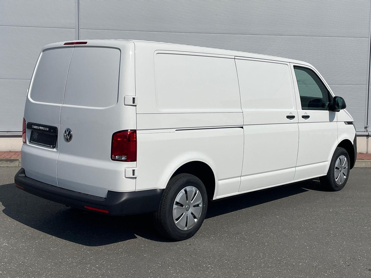 כלי רכב מסחרי לנוסעים Volkswagen T6.1 Transporter LR 2.0 TDI KLIMA PDC: תמונה 7