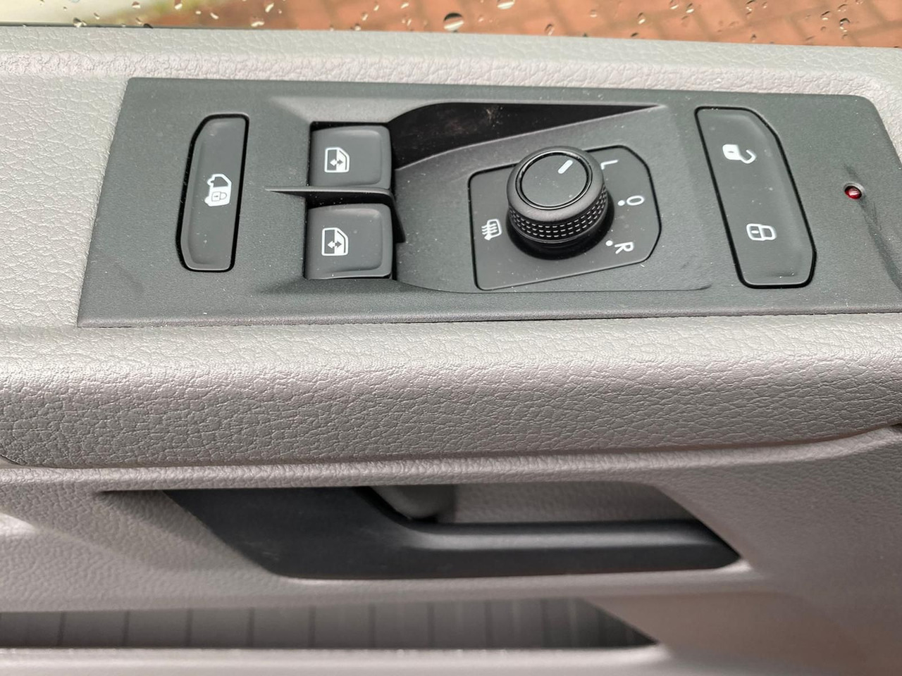 מכונית Volkswagen T6.1 Transporter MIXTO lang LED PDC KLIMA SITZH: תמונה 27
