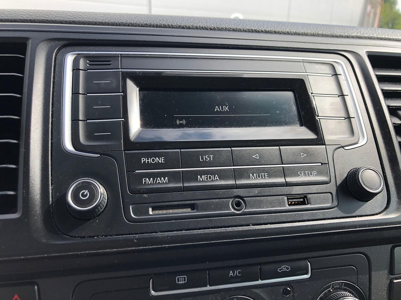 מיניבוס, כלי רכב מסחרי לנוסעים Volkswagen T6 Transporter 2.0 TDI Kombi lang 9-SITZE TEMP: תמונה 32 מיניבוס, כלי רכב מסחרי לנוסעים Volkswagen T6 Transporter 2.0 TDI Kombi lang 9-SITZE TEMP: תמונה 32