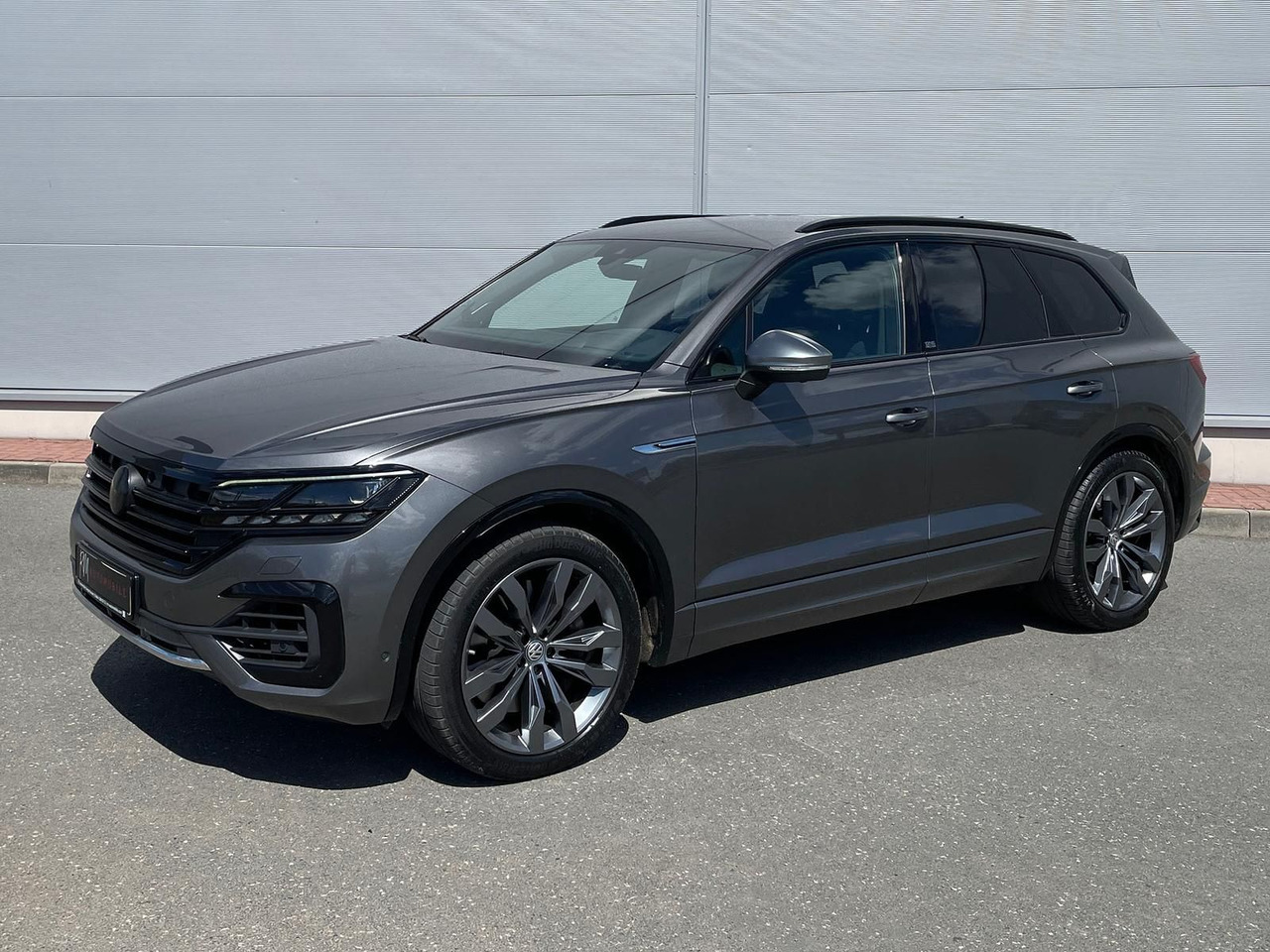 Volkswagen Touareg 4.0 V8 TDI One Million 4M LEDER AHK ACC - SUV: תמונה 1 Volkswagen Touareg 4.0 V8 TDI One Million 4M LEDER AHK ACC - SUV: תמונה 1