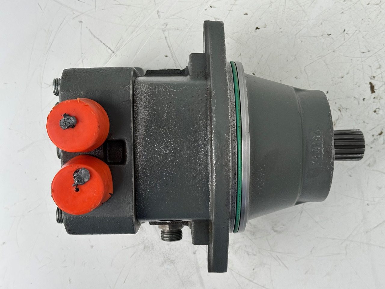 מנוע הידרולי עבור מחפר LIEBHERR Original Hydraulikeinbaumotor AT-FMF045. ID-Nr.9075181 – ID-Nr.10125043A. A309, A311, A312, A314, A316, A900, A904, A918, R313, R317, R900, R904. #A18.12.90158#: תמונה 10