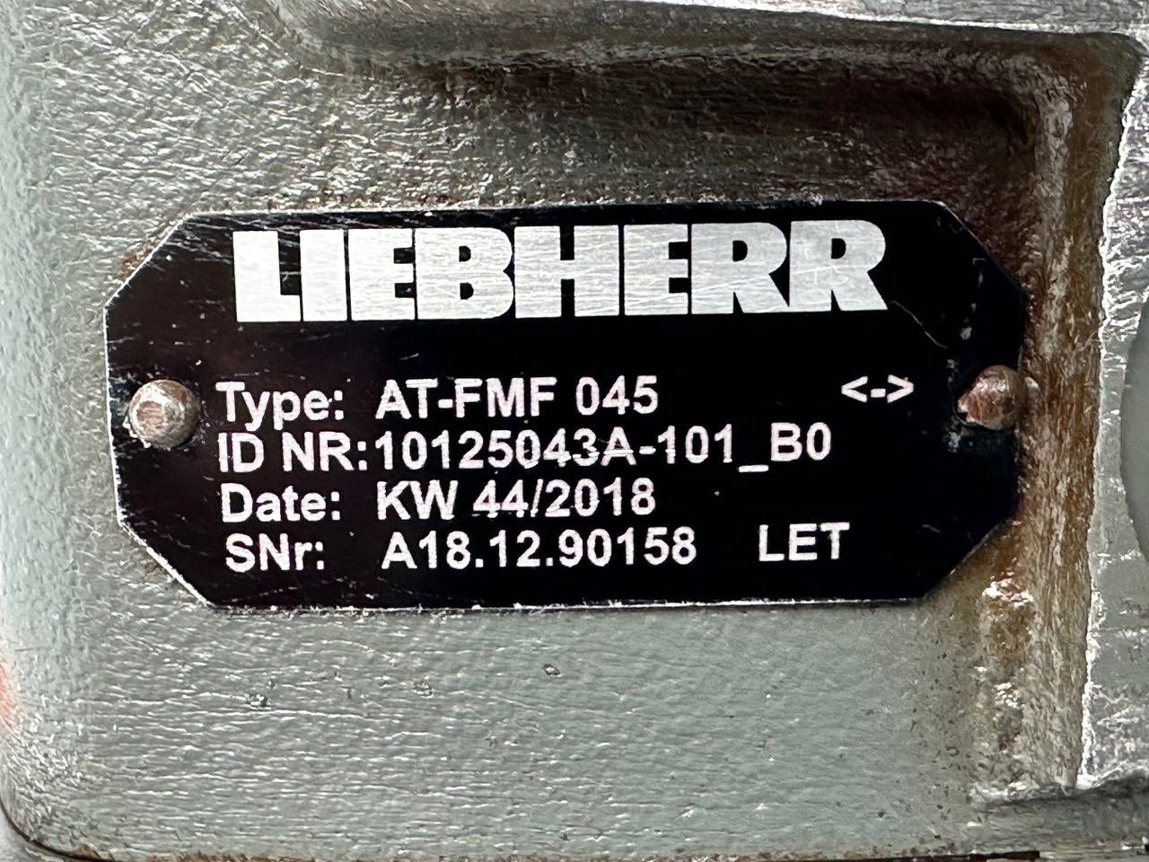 מנוע הידרולי עבור מחפר LIEBHERR Original Hydraulikeinbaumotor AT-FMF045. ID-Nr.9075181 – ID-Nr.10125043A. A309, A311, A312, A314, A316, A900, A904, A918, R313, R317, R900, R904. #A18.12.90158#: תמונה 20
