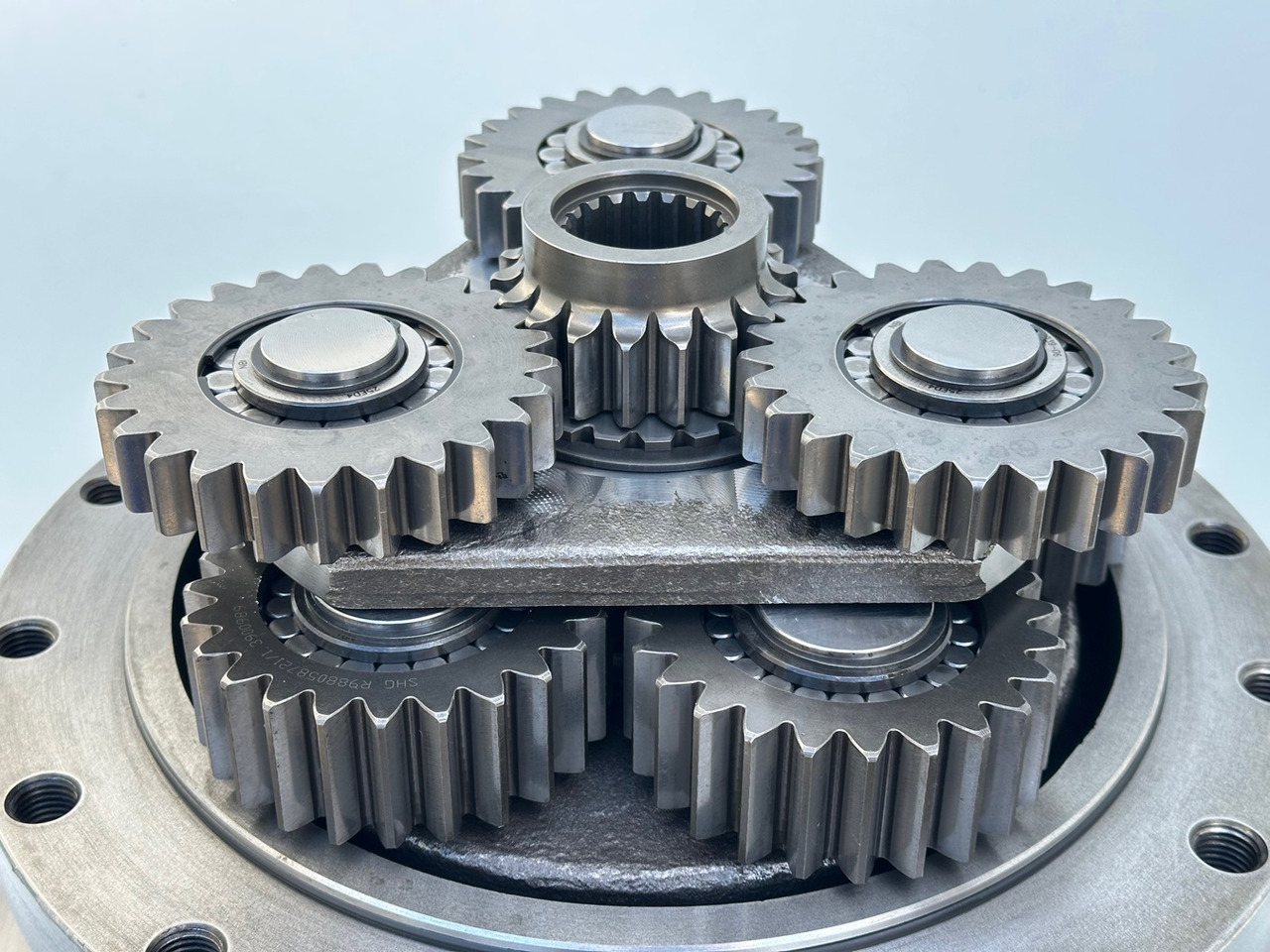 LIEBHERR Original Schwenkantrieb Typ:GFB2160 mit ID-Nr.11657357 – ID-Nr.12204229 – ID-Nr.12947309. R920 S-1545, R920-1545, R922LC-1442, R922 LC-1443, R924 LC-1444, R924 LC-1445. #11657357.04.10# - מנוע נדנדה עבור מחפר סורק: תמונה 5 LIEBHERR Original Schwenkantrieb Typ:GFB2160 mit ID-Nr.11657357 – ID-Nr.12204229 – ID-Nr.12947309. R920 S-1545, R920-1545, R922LC-1442, R922 LC-1443, R924 LC-1444, R924 LC-1445. #11657357.04.10# - מנוע נדנדה עבור מחפר סורק: תמונה 5