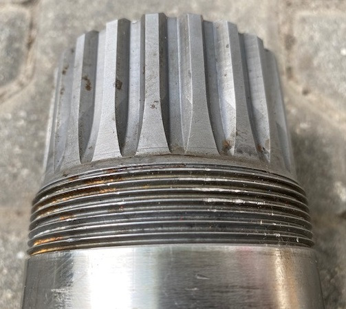 Liebherr Abtriebswelle ID-Nr.90009253 – ID-Nr.12544497. SAT250/278, SAT250/287, SAT250A300. #AB.90009253# - מנוע נדנדה עבור מחפר: תמונה 5 Liebherr Abtriebswelle ID-Nr.90009253 – ID-Nr.12544497. SAT250/278, SAT250/287, SAT250A300. #AB.90009253# - מנוע נדנדה עבור מחפר: תמונה 5