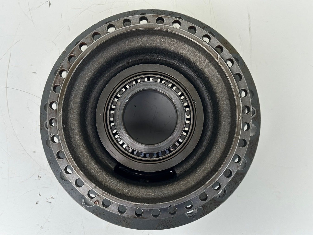 מנוע נדנדה עבור מחפר סורק Liebherr Abtriebswellengehäuse ID-Nr.90015650 and Kegelrollenlager ID-Nr.761008503 and Kegelrollenlager ID-Nr.10195527. #BR.GE:10899#1777#: תמונה 13