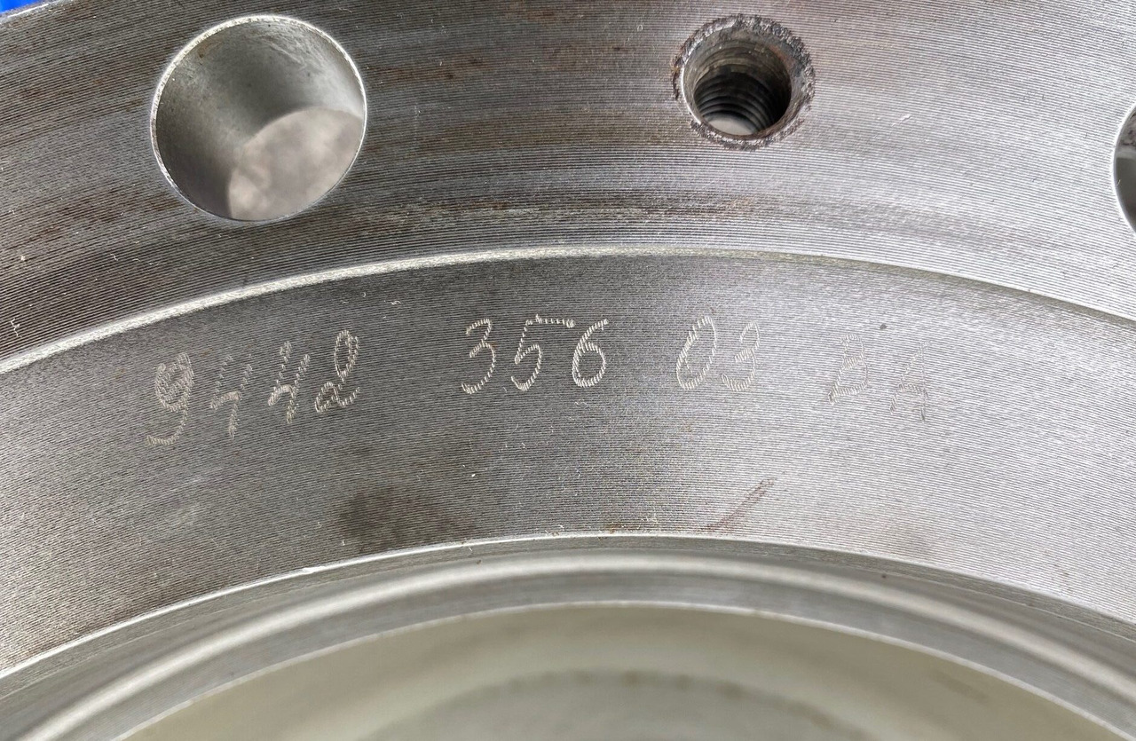 מנוע נדנדה עבור מחפר סורק Liebherr Abtriebswellengehäuse ID-Nr.9442356 and Kegelrollenlager ID-Nr.746201501 - ID-Nr.746231101.: תמונה 14