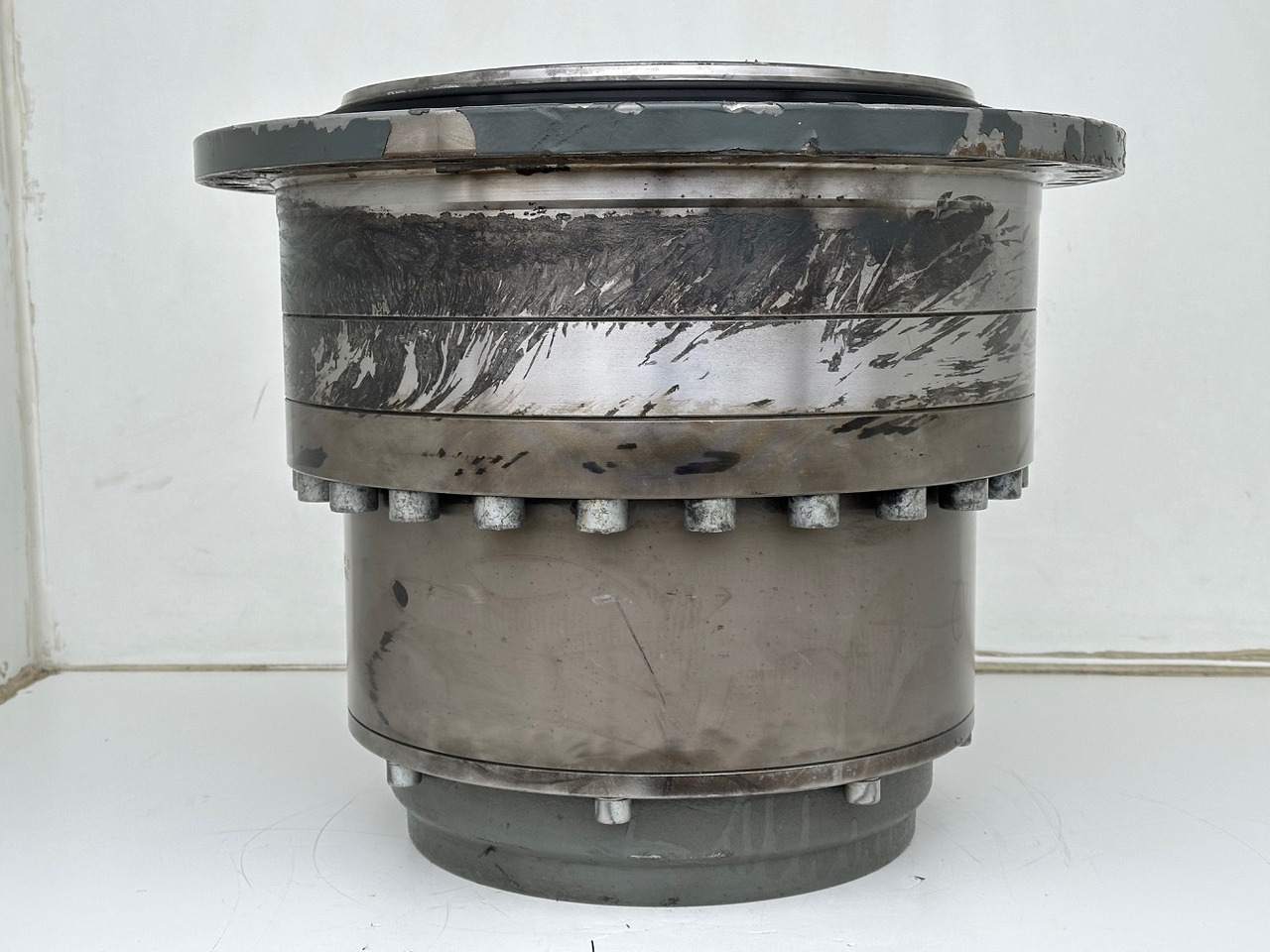 Liebherr Austausch Planeteneinschubgetriebe ID-Nr.90026324A. 195HC-LH6/12, LH250EC-B, LH270EC-B, LH285EB-B, LH340EC-B, LH380EC-B. #90026324A.159-0712# - תיבת הילוכים וחלקים עבור מכונות אחרות: תמונה 2 Liebherr Austausch Planeteneinschubgetriebe ID-Nr.90026324A. 195HC-LH6/12, LH250EC-B, LH270EC-B, LH285EB-B, LH340EC-B, LH380EC-B. #90026324A.159-0712# - תיבת הילוכים וחלקים עבור מכונות אחרות: תמונה 2