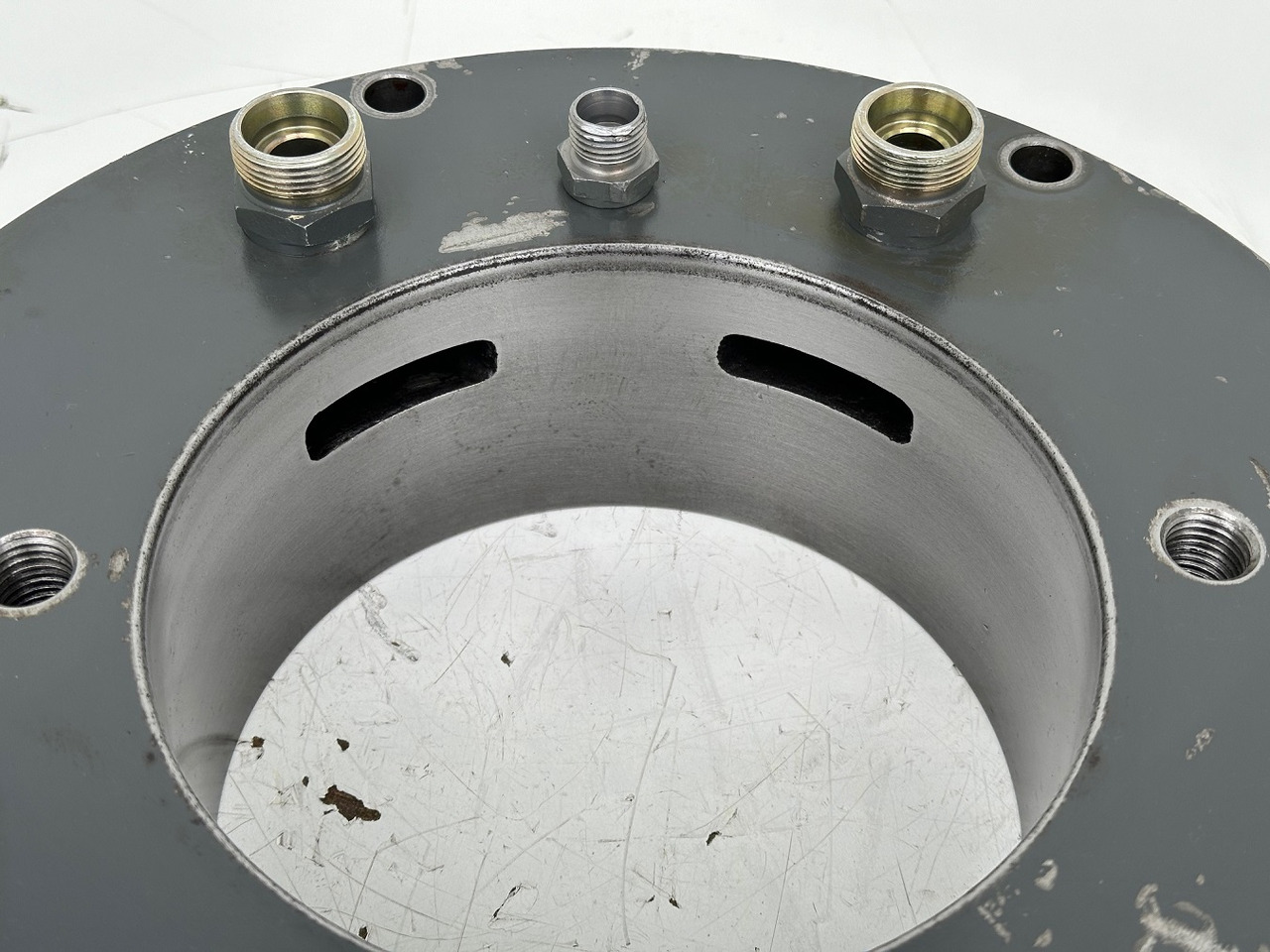 מנוע נדנדה עבור מחפר גלגלים Liebherr Bremse ID-Nr.90204666.   SAT275/289, SAT275/292. A924 HL,A924,LH30 C,LH30 M,LH35 M,LH35 MT,R922.  #90204666.133106#: תמונה 9