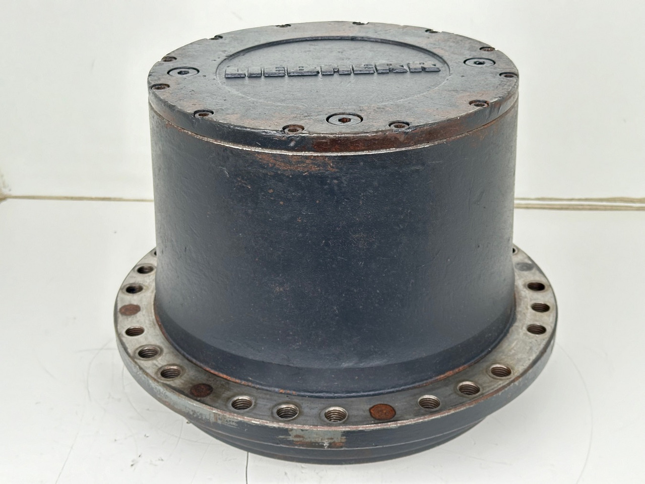Liebherr Fahrantrieb FAT355P076. ID-Nr.969455101 - ID-Nr.969524001 - ID-Nr.90022900. LO1916, LOS916, R906, R916, R922, R924. #969455101.1647# - הנעה סופית עבור מכונת בנייה: תמונה 4 Liebherr Fahrantrieb FAT355P076. ID-Nr.969455101 - ID-Nr.969524001 - ID-Nr.90022900. LO1916, LOS916, R906, R916, R922, R924. #969455101.1647# - הנעה סופית עבור מכונת בנייה: תמונה 4