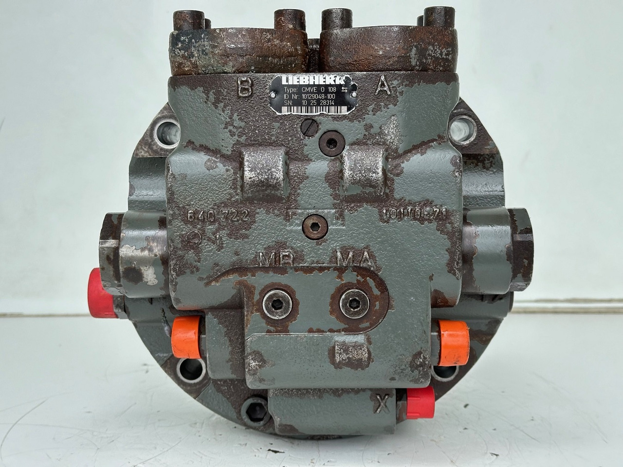 מנוע הידרולי עבור מכונת בנייה Liebherr Hydraulikeinbaumotor CMVE O 108. ID-Nr.10118562 - ID-Nr.10132610 - ID-Nr.10129048. LOS1916, LOS916, LOS926, R906, R916, R918, R920, R922, R924, R926COMP, R926, R936. #28314#: תמונה 9 מנוע הידרולי עבור מכונת בנייה Liebherr Hydraulikeinbaumotor CMVE O 108. ID-Nr.10118562 - ID-Nr.10132610 - ID-Nr.10129048. LOS1916, LOS916, LOS926, R906, R916, R918, R920, R922, R924, R926COMP, R926, R936. #28314#: תמונה 9