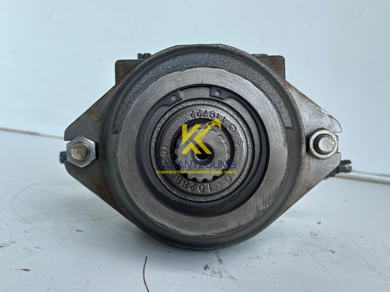 Liebherr Hydraulikeinbaumotor Typ:FMF058, ID-Nr.10122576 - ID-Nr.10145827 - ID-Nr.11371069. LOS1906, P924 COMP , R906, R906 PROTO, R916, R922, R924, R924 COMP, R926 COMP, R926 K LC. #39780# - מנוע הידרולי עבור מחפר: תמונה 5 Liebherr Hydraulikeinbaumotor Typ:FMF058, ID-Nr.10122576 - ID-Nr.10145827 - ID-Nr.11371069. LOS1906, P924 COMP , R906, R906 PROTO, R916, R922, R924, R924 COMP, R926 COMP, R926 K LC. #39780# - מנוע הידרולי עבור מחפר: תמונה 5