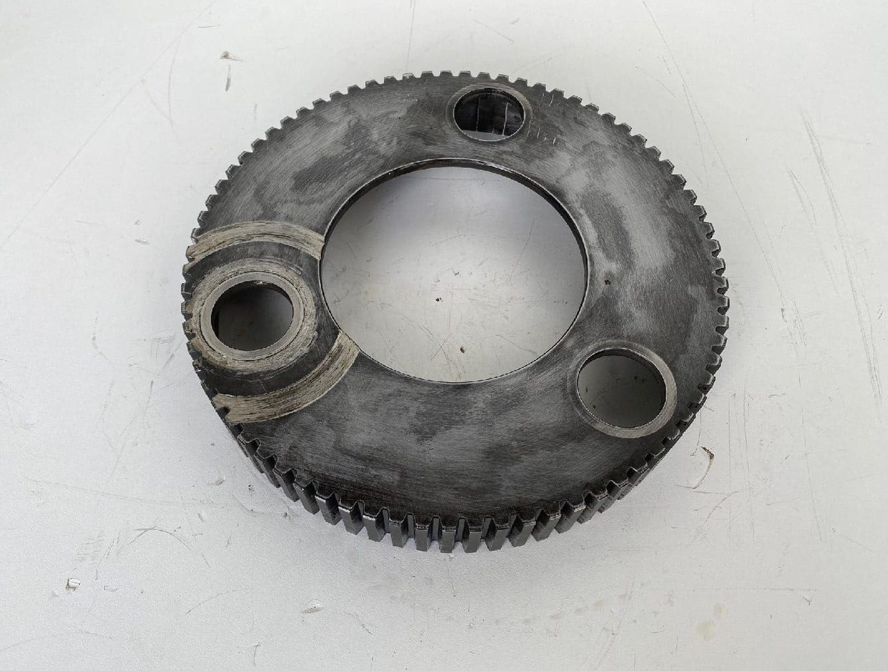 Liebherr Lamellenträger ID-Nr.932778001. SAT325/242 - SAT325/254 - SAT325/294. - מנוע נדנדה עבור מחפר: תמונה 4 Liebherr Lamellenträger ID-Nr.932778001. SAT325/242 - SAT325/254 - SAT325/294. - מנוע נדנדה עבור מחפר: תמונה 4