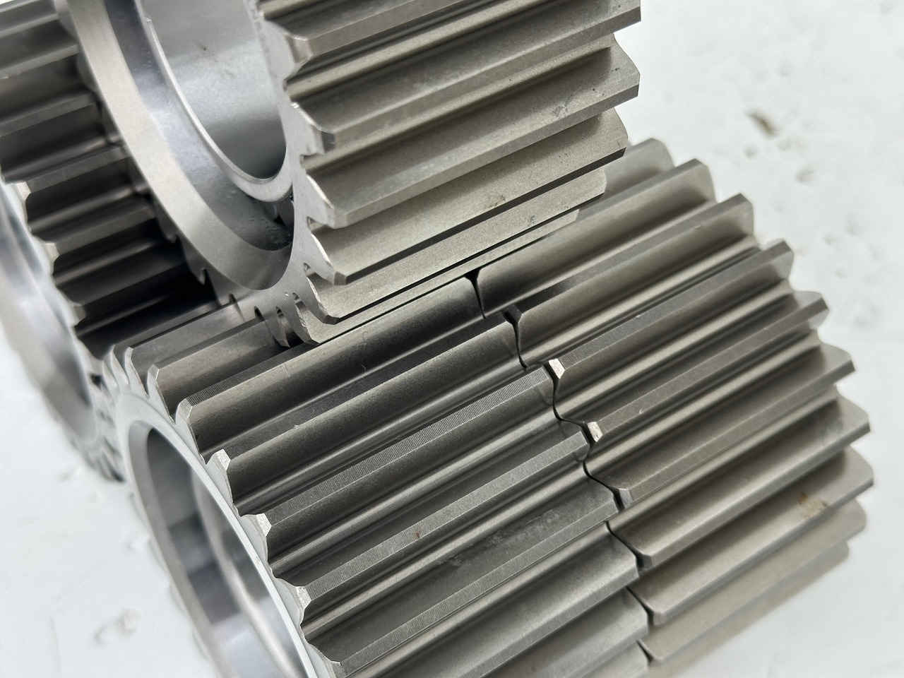 Liebherr Planetenrad ID-Nr.90205840. FAT350P126 - FAT350P138. R920 - R922 - R924 - R925 - R926 - R930 T. #90205840.22.05.02# - הנעה סופית עבור מחפר סורק: תמונה 4 Liebherr Planetenrad ID-Nr.90205840. FAT350P126 - FAT350P138. R920 - R922 - R924 - R925 - R926 - R930 T. #90205840.22.05.02# - הנעה סופית עבור מחפר סורק: תמונה 4