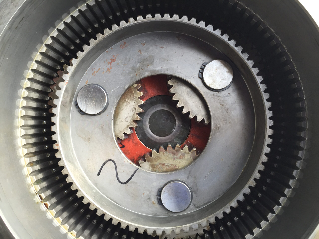 Liebherr Schwenkantrieb SAT400/216, ID-Nr.9444395. - מנוע נדנדה עבור מכונת בנייה: תמונה 5 Liebherr Schwenkantrieb SAT400/216, ID-Nr.9444395. - מנוע נדנדה עבור מכונת בנייה: תמונה 5