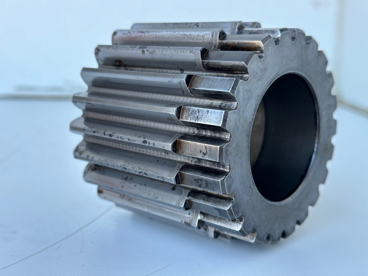 Liebherr Sonnenrad ID-Nr.90016258. FAT400P112,FAT400P130,FAT400P139,LOS1936,LOS926,R926,R928,R930,R934,R936,R938,R940,R944,R946,R950T. #90016258.06.08# - הנעה סופית עבור מחפר סורק: תמונה 1 Liebherr Sonnenrad ID-Nr.90016258. FAT400P112,FAT400P130,FAT400P139,LOS1936,LOS926,R926,R928,R930,R934,R936,R938,R940,R944,R946,R950T. #90016258.06.08# - הנעה סופית עבור מחפר סורק: תמונה 1