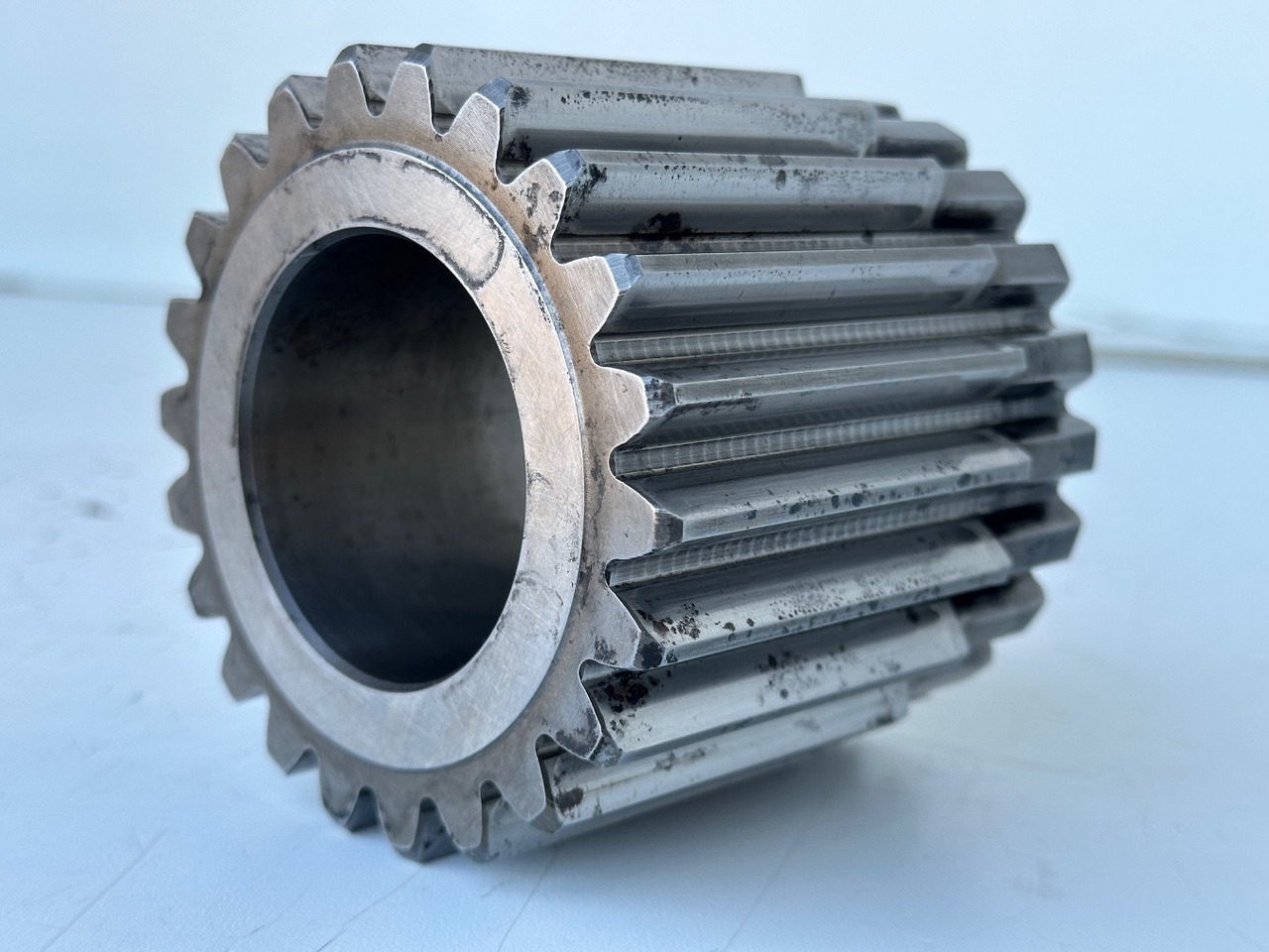 Liebherr Sonnenrad ID-Nr.90016258. FAT400P112,FAT400P130,FAT400P139,LOS1936,LOS926,R926,R928,R930,R934,R936,R938,R940,R944,R946,R950T. #90016258.06.08# - הנעה סופית עבור מחפר סורק: תמונה 2 Liebherr Sonnenrad ID-Nr.90016258. FAT400P112,FAT400P130,FAT400P139,LOS1936,LOS926,R926,R928,R930,R934,R936,R938,R940,R944,R946,R950T. #90016258.06.08# - הנעה סופית עבור מחפר סורק: תמונה 2