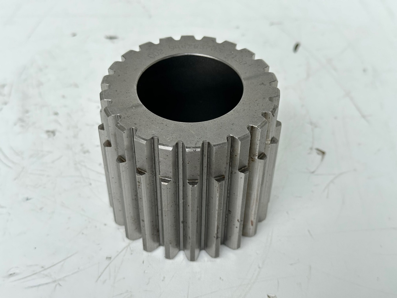 Liebherr Sonnenrad ID-Nr.9442837. FAT350 - FAT350P022 - FAT350P032 - FAT350P059 - FAT350P062 - FAT350P068 - FAT350P079. LH22, LOS103, ER912, LOS914, LOS924 COMP, R313, R317, R900, R902, R904, R912, - תיבת הילוכים עבור מחפר סורק: תמונה 1 Liebherr Sonnenrad ID-Nr.9442837. FAT350 - FAT350P022 - FAT350P032 - FAT350P059 - FAT350P062 - FAT350P068 - FAT350P079. LH22, LOS103, ER912, LOS914, LOS924 COMP, R313, R317, R900, R902, R904, R912, - תיבת הילוכים עבור מחפר סורק: תמונה 1