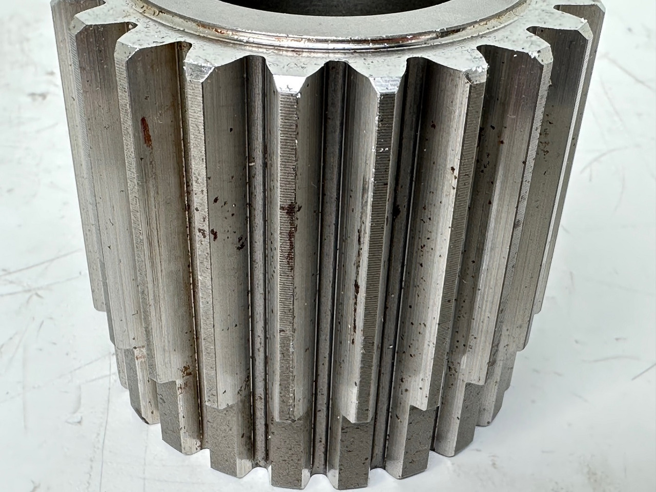 Liebherr Sonnenrad ID-Nr.9442837. FAT350 - FAT350P022 - FAT350P032 - FAT350P059 - FAT350P062 - FAT350P068 - FAT350P079. LH22, LOS103, ER912, LOS914, LOS924 COMP, R313, R317, R900, R902, R904, R912, - תיבת הילוכים עבור מחפר סורק: תמונה 4 Liebherr Sonnenrad ID-Nr.9442837. FAT350 - FAT350P022 - FAT350P032 - FAT350P059 - FAT350P062 - FAT350P068 - FAT350P079. LH22, LOS103, ER912, LOS914, LOS924 COMP, R313, R317, R900, R902, R904, R912, - תיבת הילוכים עבור מחפר סורק: תמונה 4