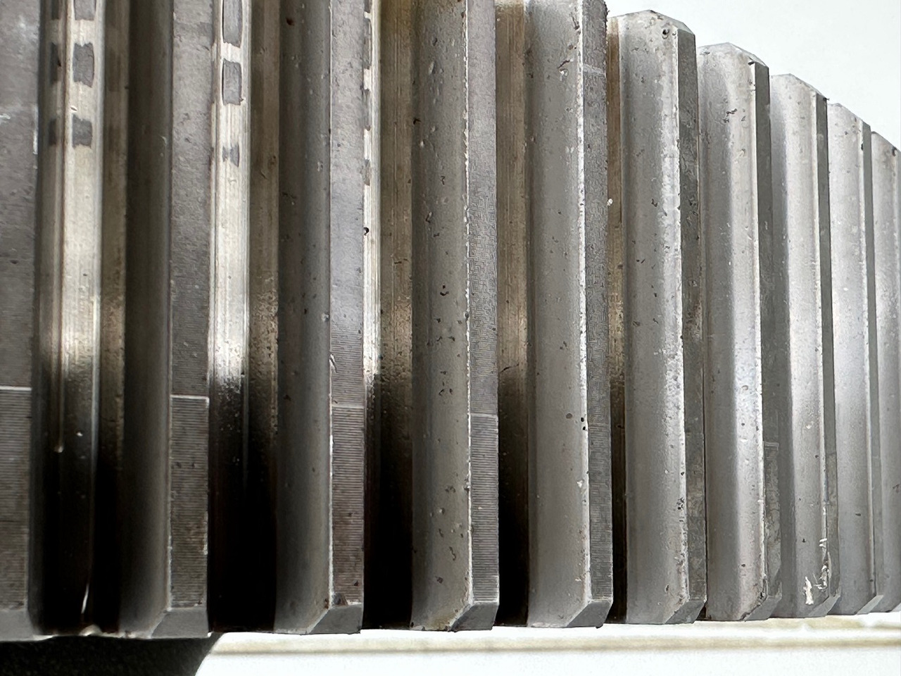 הנעה סופית עבור דחפור Liebherr Stirnrad ID-Nr.90012820.  FAT400G546, FAT400F560-2H00, FAT400F432-2H00.  LR626-1327, PR71605LGP1823, PR716LGP-1423. PR716XL-1422. #90012820.28.09#: תמונה 10