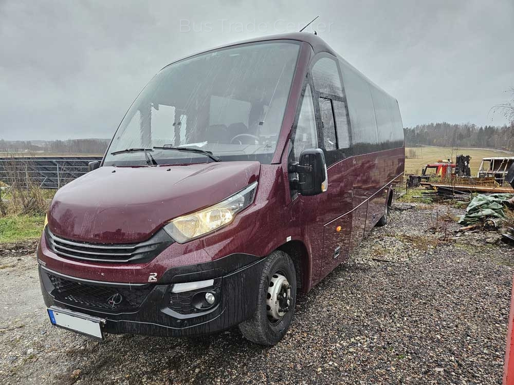 IVECO ROSERO FIRST 70C18 - מיניבוס, כלי רכב מסחרי לנוסעים: תמונה 3 IVECO ROSERO FIRST 70C18 - מיניבוס, כלי רכב מסחרי לנוסעים: תמונה 3