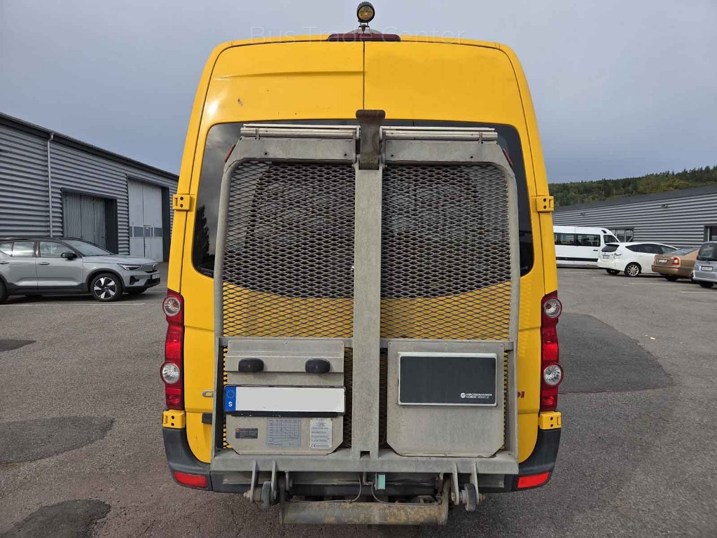 VOLKSWAGEN CRAFTER 50 LR // 8 pcs - מיניבוס, כלי רכב מסחרי לנוסעים: תמונה 5 VOLKSWAGEN CRAFTER 50 LR // 8 pcs - מיניבוס, כלי רכב מסחרי לנוסעים: תמונה 5