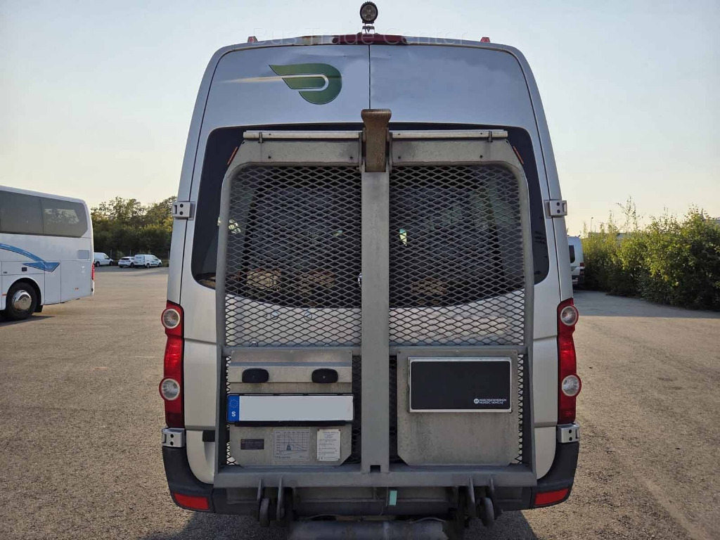 VOLKSWAGEN CRAFTER 50 LR // lift - מיניבוס, כלי רכב מסחרי לנוסעים: תמונה 5 VOLKSWAGEN CRAFTER 50 LR // lift - מיניבוס, כלי רכב מסחרי לנוסעים: תמונה 5