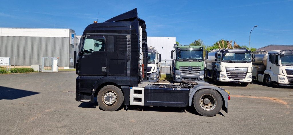 MAN TGX 18.500 (Nr. 6046) - יחידת טרקטור: תמונה 4 MAN TGX 18.500 (Nr. 6046) - יחידת טרקטור: תמונה 4