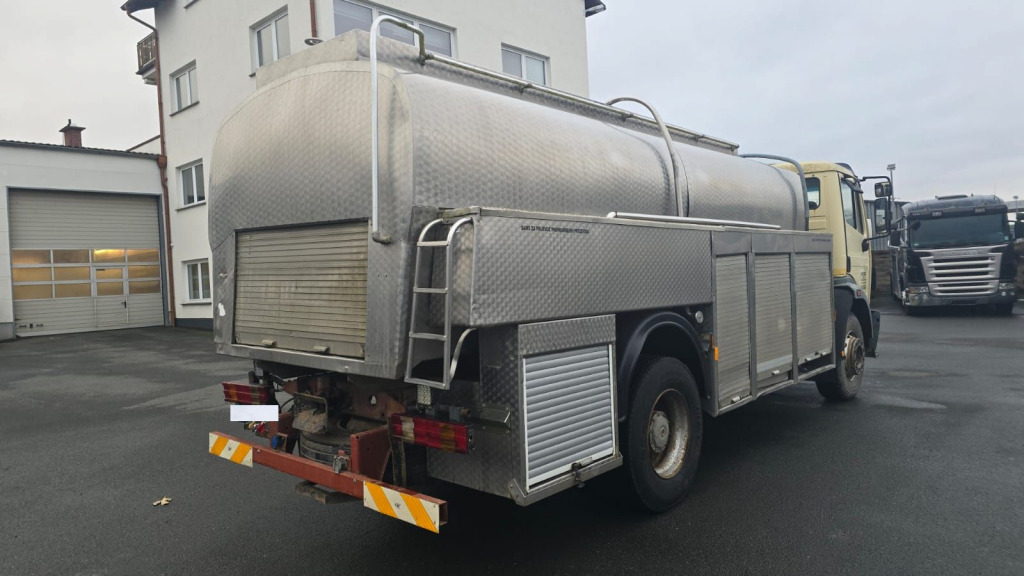 Mercedes Benz 1824 4x2 (Nr. 6217) - משאית מכל: תמונה 3 Mercedes Benz 1824 4x2 (Nr. 6217) - משאית מכל: תמונה 3