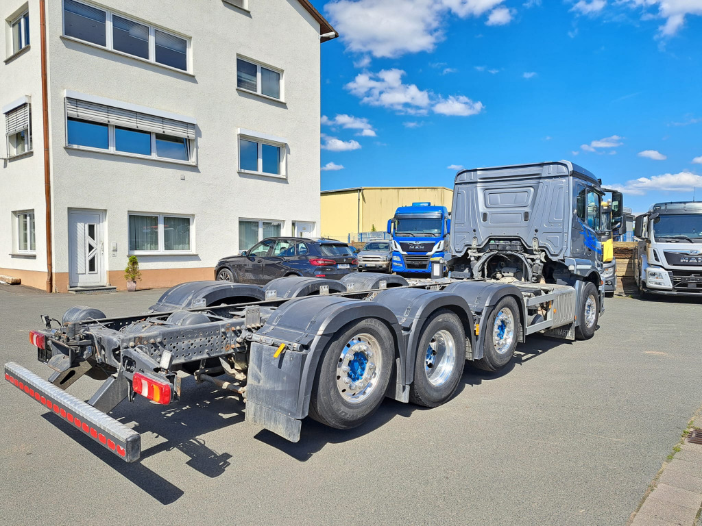 Mercedes Benz Actros 3243 8x2 1,2 & 4 Lenkachse, 2 & 4 Liftbar(Nr. 6051) - משאית עם שלדת תא: תמונה 5 Mercedes Benz Actros 3243 8x2 1,2 & 4 Lenkachse, 2 & 4 Liftbar(Nr. 6051) - משאית עם שלדת תא: תמונה 5