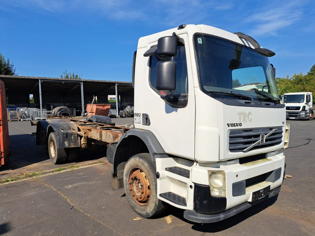 Volvo FE 320 (Nr. 4800) - משאית עם שלדת תא: תמונה 3 Volvo FE 320 (Nr. 4800) - משאית עם שלדת תא: תמונה 3