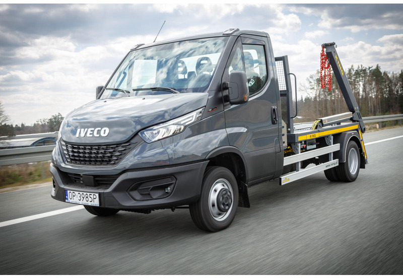 Iveco Daily 70C18 + KING Bramowiec / Skiploader / Absetzkipper - משאית דילוג העמסה: תמונה 2 Iveco Daily 70C18 + KING Bramowiec / Skiploader / Absetzkipper - משאית דילוג העמסה: תמונה 2