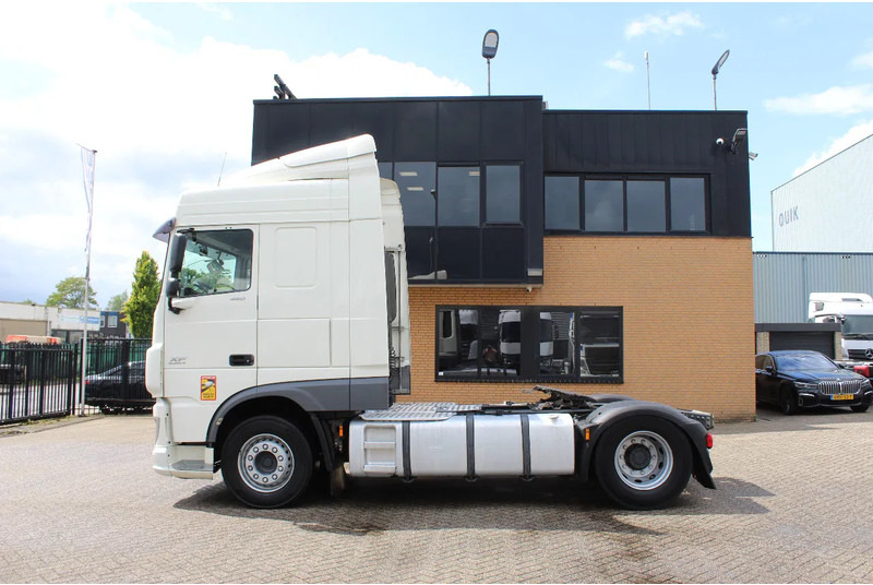 DAF XF 106.460 * RETARDER * 4X2 * - יחידת טרקטור: תמונה 2 DAF XF 106.460 * RETARDER * 4X2 * - יחידת טרקטור: תמונה 2