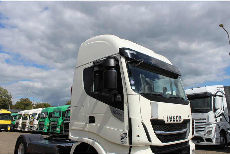Iveco STRALIS 400 * RETARDER * CNG * 4X2 * LOW KM * MOTOR PROBLEM - יחידת טרקטור: תמונה 5 Iveco STRALIS 400 * RETARDER * CNG * 4X2 * LOW KM * MOTOR PROBLEM - יחידת טרקטור: תמונה 5