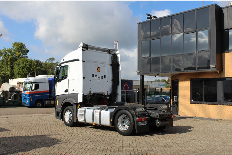 Mercedes-Benz Actros 1845 * EURO6 * 4X2 * - יחידת טרקטור: תמונה 3 Mercedes-Benz Actros 1845 * EURO6 * 4X2 * - יחידת טרקטור: תמונה 3
