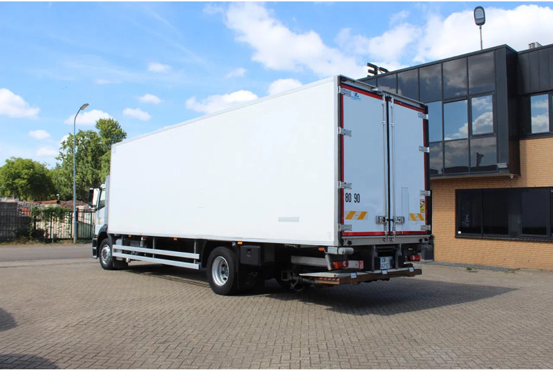 Mercedes-Benz Axor 1829 * MANAUL * EURO5 * 4X2 * CARRIER SUPRA 950 * - משאית קירור: תמונה 5 Mercedes-Benz Axor 1829 * MANAUL * EURO5 * 4X2 * CARRIER SUPRA 950 * - משאית קירור: תמונה 5