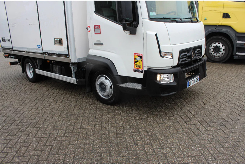 Renault D7.5 180 * CARRIER * TOP CONDITION * - משאית קירור: תמונה 5 Renault D7.5 180 * CARRIER * TOP CONDITION * - משאית קירור: תמונה 5