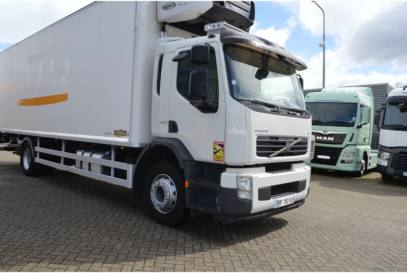 משאית קירור Volvo FE 260 * EURO5 * CARRIER SUPRA 950 MT * 4X2 *: תמונה 9