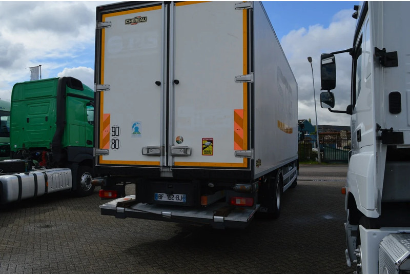 Volvo FE 260 * EURO5 * CARRIER SUPRA 950 MT * 4X2 * - משאית קירור: תמונה 4 Volvo FE 260 * EURO5 * CARRIER SUPRA 950 MT * 4X2 * - משאית קירור: תמונה 4