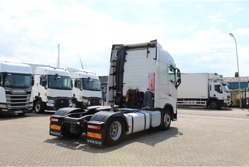 Volvo FH 13.500 * EURO6 * 4X2 * - יחידת טרקטור: תמונה 4 Volvo FH 13.500 * EURO6 * 4X2 * - יחידת טרקטור: תמונה 4