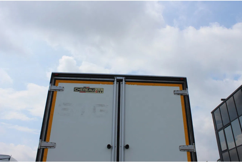 Volvo FM 330 * EURO5 * CARRIER SUPRA SILENT MT * - משאית קירור: תמונה 3 Volvo FM 330 * EURO5 * CARRIER SUPRA SILENT MT * - משאית קירור: תמונה 3