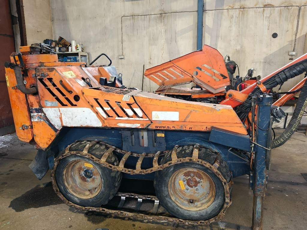 Tamrock COMMANDO 120RF - אסדת קידוח: תמונה 1 Tamrock COMMANDO 120RF - אסדת קידוח: תמונה 1